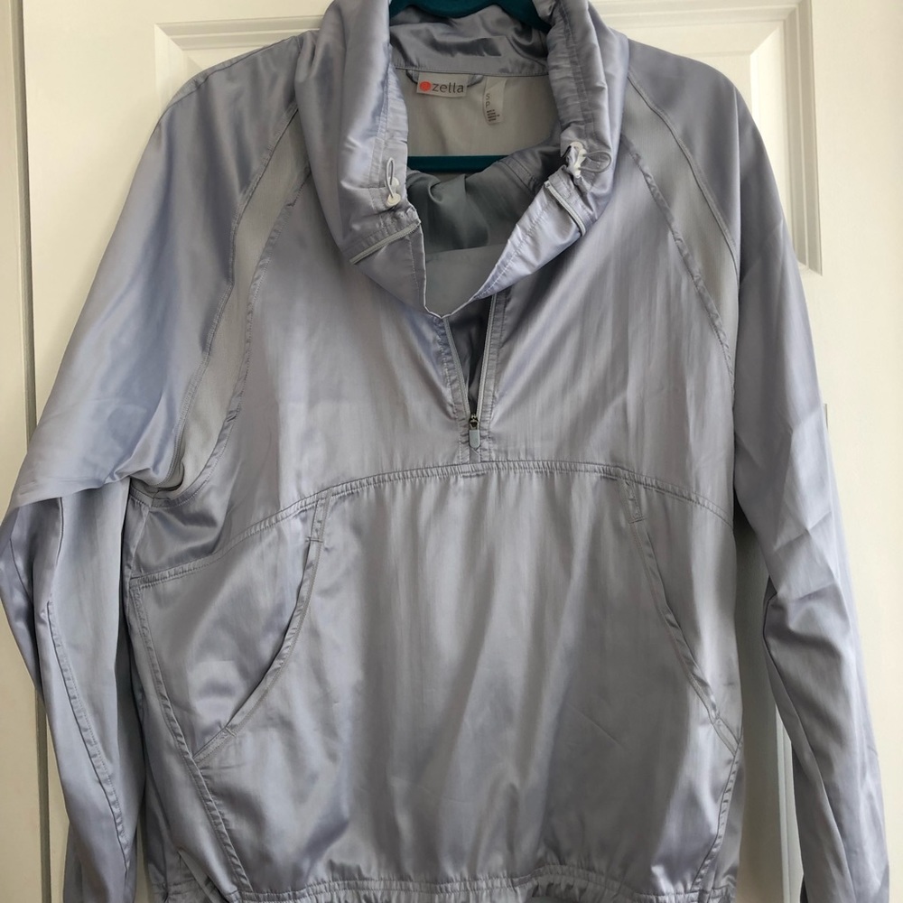 Adorable Zella jacket!! Never worn